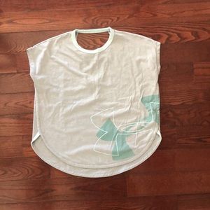 COPY - Girls Under armor youth extra large